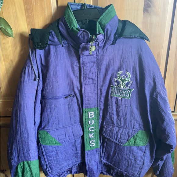 STARTER Vinatge Purple and Green Bucks Puffer Jacket Reversible - Picture 1 of 3